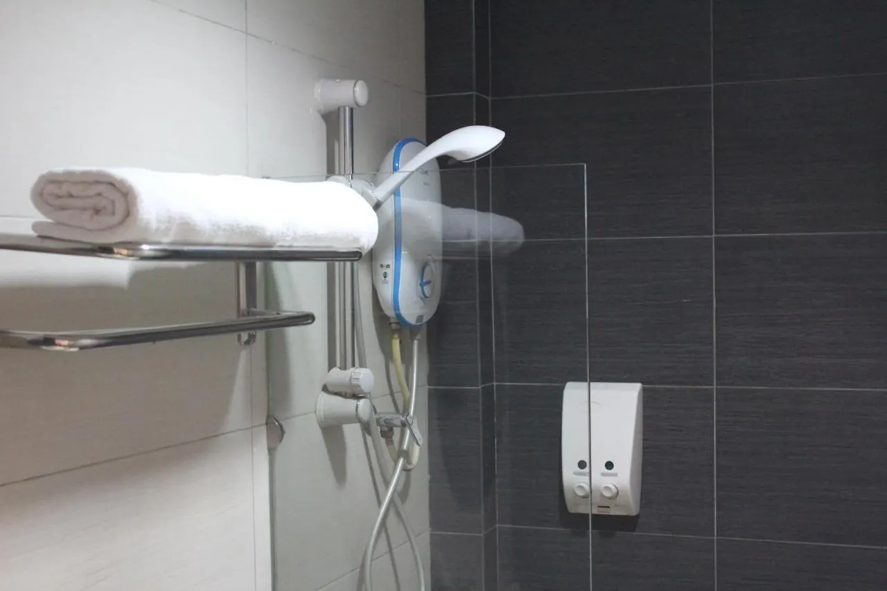 Kozi Hotel - Danga Bay Johor Bahru 0*,  Malajsie